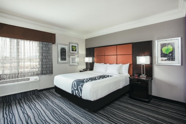 La Quinta Inn & Suites by Wyndham Dublin Pleasanton image 5